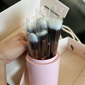 Luxie Signature Rose Gold Brush Collection